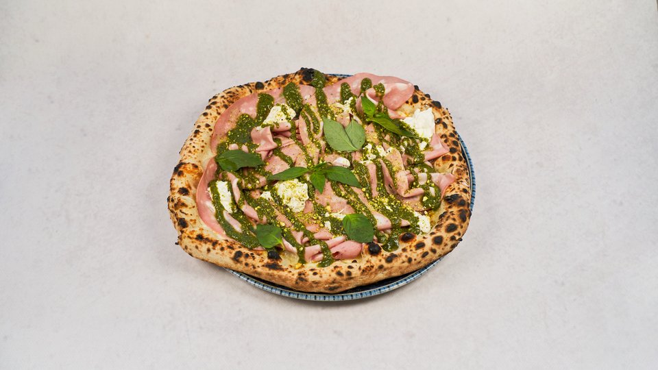Pizza Mortadella e Pistacchio
